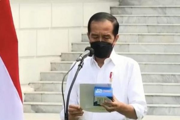 Presiden Luncurkan Pembagian Obat Isoman Gratis untuk Rakyat