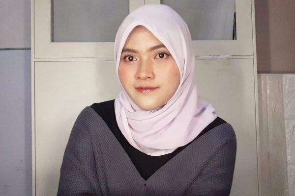 Dukung Alisya, Gadis Depok Menjadi Juara Music Milenial Mencari Bakat