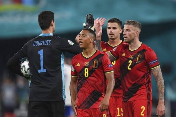 Belgia Atasi Ceko
