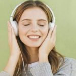 Ternyata Mendengarkan Musik Banyak Manfaatnya Lohh…