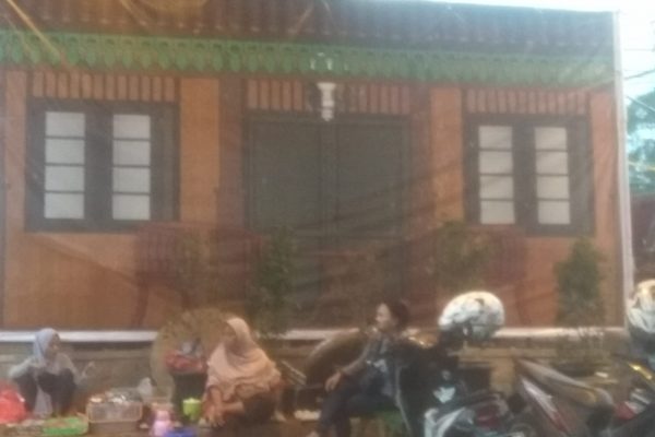 Aktivis Lingkungan Pertanyakan keberadaan Satpol PP ditaman Tematik Fly Over Arif Rahman Hakim