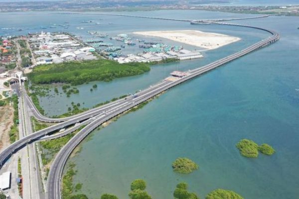 Hanya di Bali Sepeda Bakal Masuk Jalan Tol