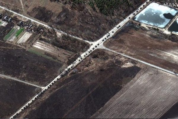 Invasi Ukraina namun Rusia Gulirkan 10.500 Ton Bantuan Kemanusiaan ke Ukraina