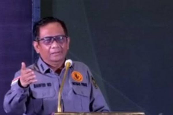 Terlalu Sensitif, Mahfud MD minta Kepolisian Selidiki Saifuddin Ibrahim