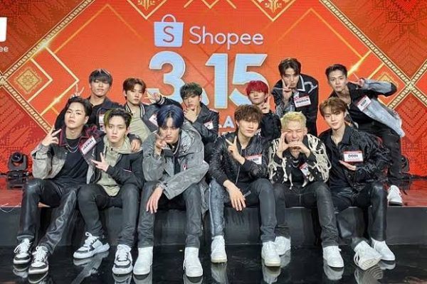 Penampilan Spesial TREASURE dan Dita Karang   Warnai Kemeriahan Shopee 