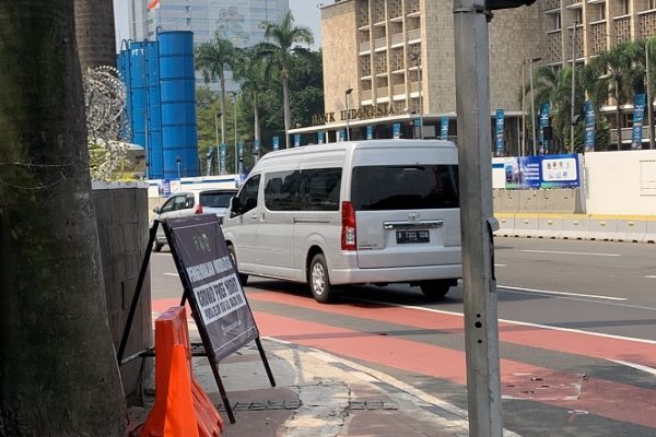 Jalan MH Thamrin Ditutup saat Parade Pembalap MotoGP, Pengendara Diminta Cari Jalur Alternatif