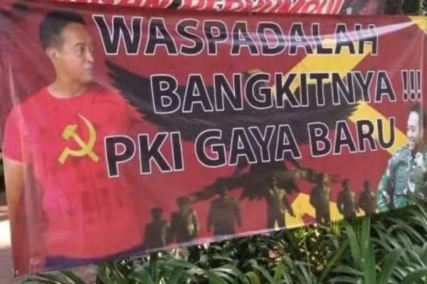 Paska Pernyataan Anak PKI Boleh Daftar TNI, Muncul Spanduk Andika Perkasa Berlogo Palu Arit