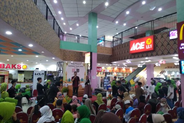 DTC Depok Bersama Potensi warga Gelar Buka Puasa dan Santunan Anak Yatim
