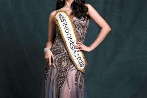 Carla Yules  mengharumkan nama Indonesia  Menjadi Miss World yang Digelar 2022