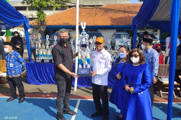 Lomba Ketrampilan Baris-Berbaris Tingkat SMP se-Jabodetabek Di Gelar Sekolah Bintara Depok