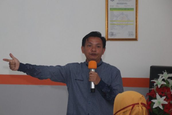 Tumbuhkan Spirit Keikhlasan dan Daya Juang Guru, SMPIT Nururahman Gelar Pelatihan Bersama Konsultan Sekolah Alumni Gontor