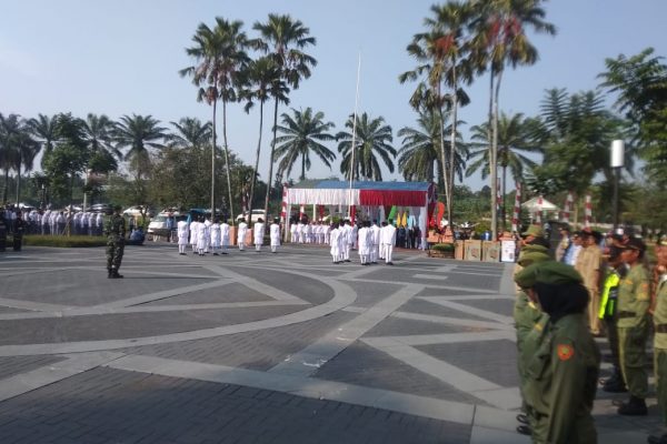 Detik-detik Peringatan Proklamasi Kemerdekaan RI di Kecamatan Kemang Berlangsung Khidmat