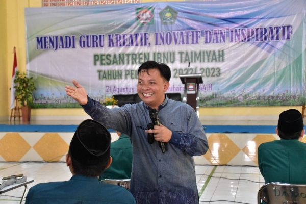 Pesantren Ibnu Taimiyah (PIT) Bogor adakah Pelatihan Menjadi Guru Inspiratif, Kreatif dan Inovatif di Pesantren Bersama Konsultan Pendidikan Alumni Gontor