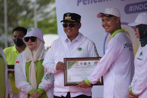 Menyambut Baik Kegiatan Lomba Olahraga Tradisional Antar OPD Dalam Memperingati Hari Olahraga Nasional 2022