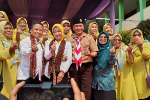Bu Cinta Harapkan Sekoper Cinta Bisa Bencapai Cita- Cita Perempuan Diseluruh Indonesia