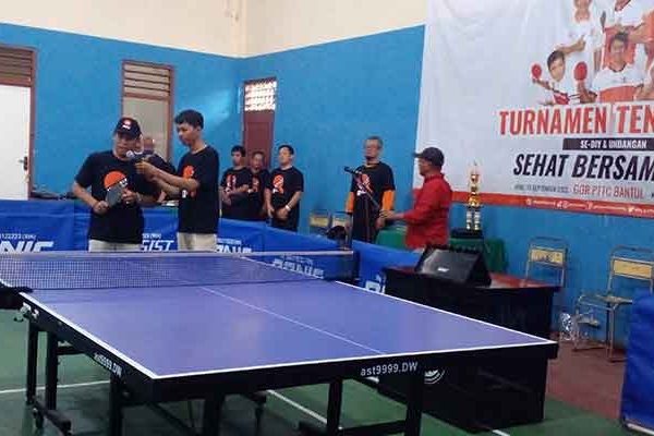 DPD PKS Bantul Menggelar Turnamen Tenis Meja