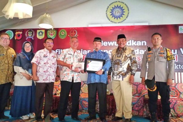 FAJAR HIDAYAH DAPAT KUNJUNGAN DARI FORKOPIMDA KABUPATEN BOGOR