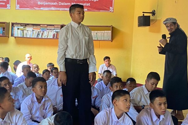 Kunjungan Syeikh Dr Hamoud Ahmad Ali dari Yaman ke Pesantren Modern Primago Depok