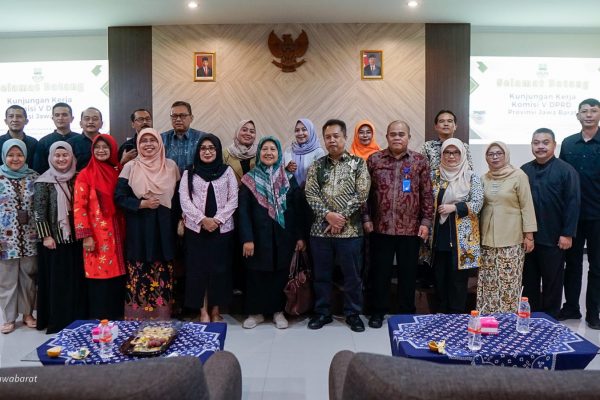 DPRD JABAR APRESIASI “TOSS” YANG TERBUKTI “JOS” ATASI STUNTING DI KABUPATEN GARUT
