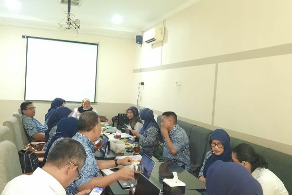 IPeKB Kabupaten Bogor Berikan Pembinaan SKP Kepada Penyuluh KB