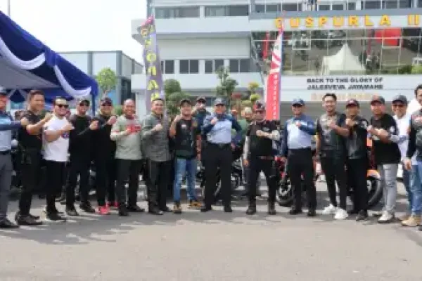 Melihat Ketangguhan Prajurit TNI AL, Dalam Lomba Fin Swimming Selat Madura