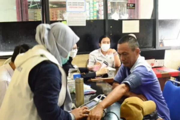 Pencegahan HIV/AIDS Disosialisasikan di Terminal Kalideres