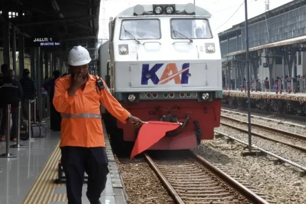 Angkutan Lebaran 2024 Masih Cukup Tersedia, KAI Daop 1 Jakarta Tambah 344 Perjalanan KA dari Stasiun Gambir dan Pasar Senen