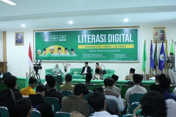 Edisi Ke-2 Literasi Digital Kominfo X LD PBNU Bahas Dakwah Ramah di Era Post Truth