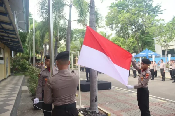 Polres Kepulauan Seribu Gelar Upacara Hari Kesadaran Nasional di Kantor Perwakilan Polres Kepulauan Seribu