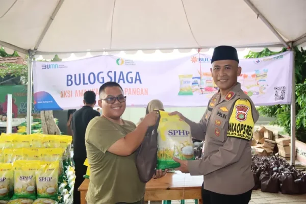Kapolres Kepulauan Seribu Gelar Bazar Ramadhan 1445 H
