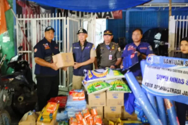 Penyintas Kebakaran Rawa Terate Diberikan Bantuan