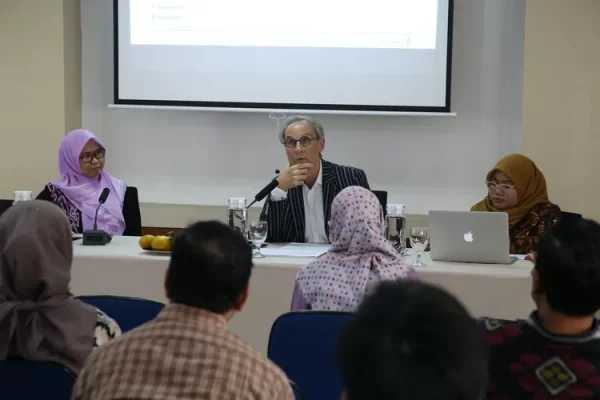 PPIM UIN Jakarta Gelar Diskusi, Di Balik Skala Frans Wijsen: Memahami Peran Agama dalam Krisis Ekologi di Indonesia