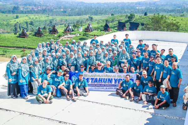 Family Ghathering YPIPD/SIT Pondok Duta Depok Ke Pengalengan Bersama Dirgantara AIA Tour Travel Depok