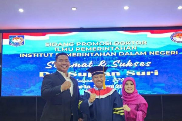 Calon Wali Kota Depok, Supian Suri Raih Gelar Doktor