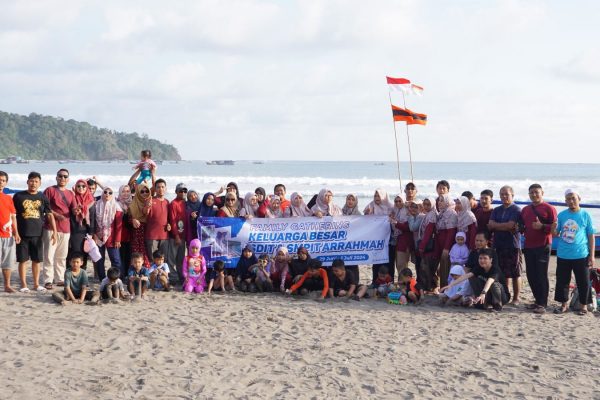 Keluarga Besar Sdit & Smp Arrahman Depok 2024 Adakan Trip Ke Pangandaran Bersama Dirgantara AIA Tour Travel Depok