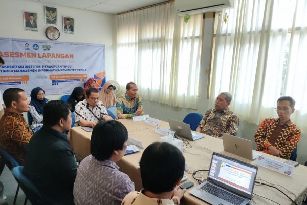 Asesmen Lapangan Akreditasi Perguruan Tinggi (APT) STMIK TAZKIA