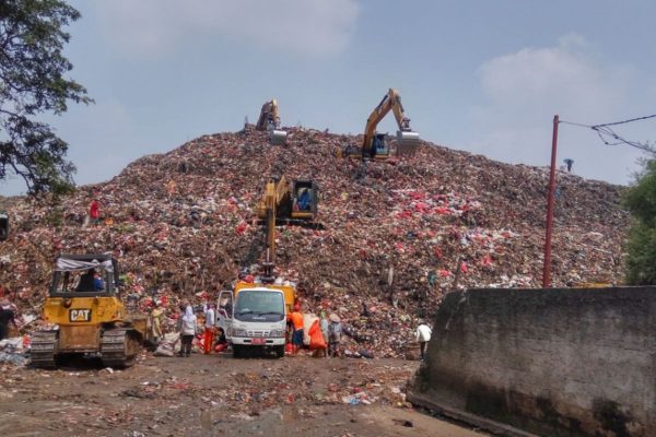 Supian-Chandra Pastikan Masalah Sampah Beres di Periode Pertama Jabatannya