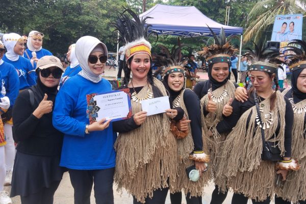 Supian-Chandra Semakin Mantap, Lomba Senam di Depok Gaet Ribuan Simpatisan