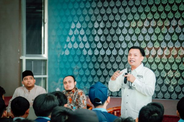 Gelar Karya P5 (Projek Penguatan Profil Pelajar Pancasila) SDIT Al Marjan Bekasi Datangkan Pengusaha Alumni Gontor