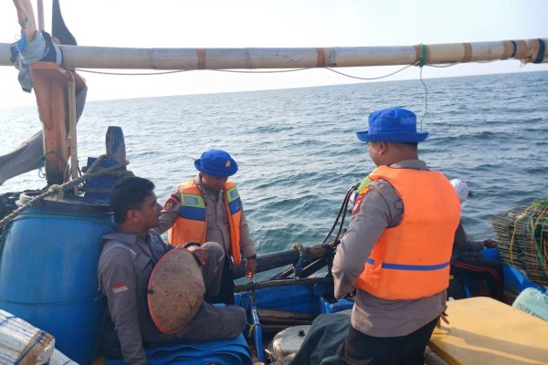 Satpolairud Polres Kepulauan Seribu Gelar Patroli Laut Dialogis, Amankan Operasi Lilin 2024