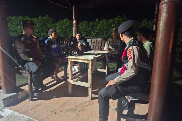 Polsek Kepulauan Seribu Utara Gelar Patroli Malam Perintis Presisi, Antisipasi Gangguan Kamtibmas Selama Operasi Lilin 2024