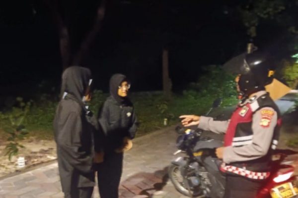 Patroli Malam Perintis Presisi di Pulau Untung Jawa, Polsek Kepulauan Seribu Selatan Perkuat Keamanan Wisata