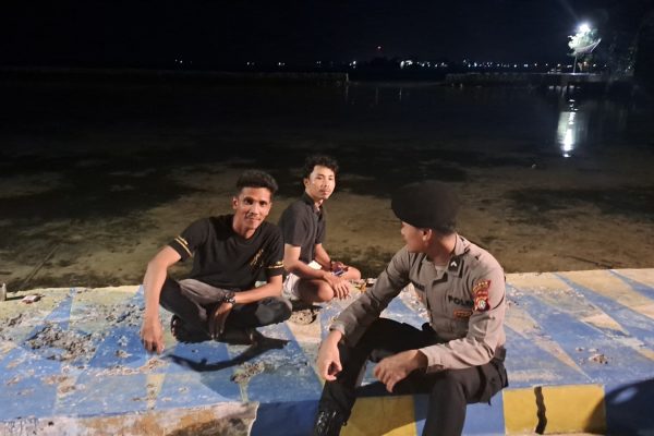 Sinergi Polisi, Satpol PP, dan Damkar dalam Patroli Malam di Pulau Harapan untuk Antisipasi Gangguan Kamtibmas