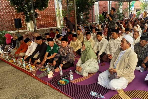 Polisi Baik: Polsek Kepulauan Seribu Selatan Amankan Peringatan Isra Mi’raj di Masjid Nurul Huda Pulau Tidung