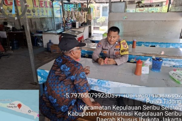 Bhabinkamtibmas Pulau Tidung Sambangi Tokoh Masyarakat, Perkuat Sinergi dalam Menjaga Kamtibmas