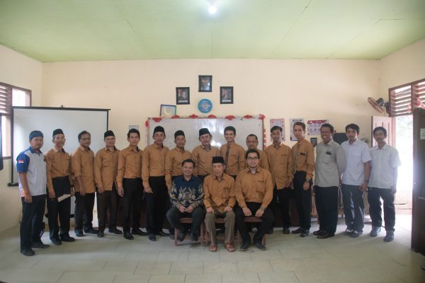 Workshop Daya Juang dan Spirit Ruh Mudarris Seorang Pendidik di Yayasan Riyadhushibyan Medangasem Karawang