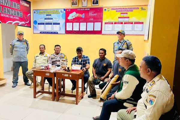Tiga Pilar Kepulauan Seribu Selatan Gencarkan Pemantauan dan Pembinaan Pos Kamling: Pastikan Keamanan Pulau Tetap Kondusif