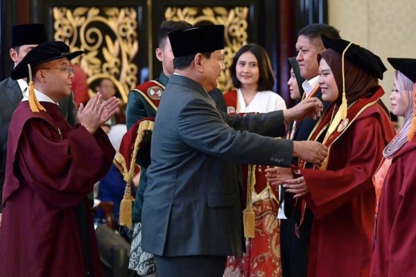 Presiden Prabowo Dorong Generasi Muda Berani Menempuh Jalan Kebenaran di Tengah Tantangan Zaman
