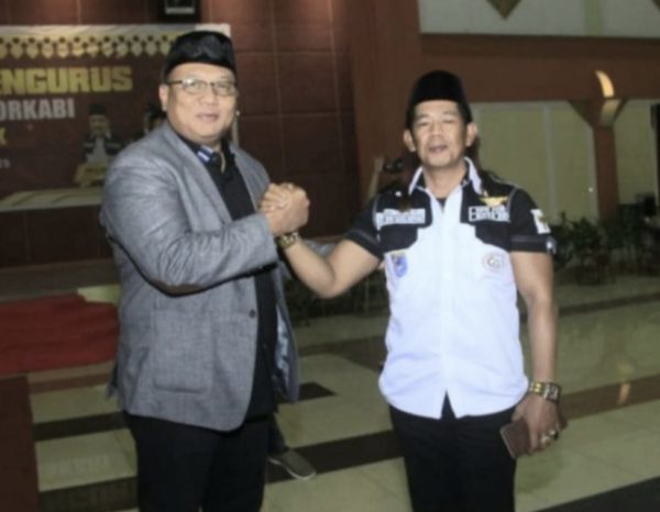 Ketua DPD FORKABI Kota Depok Edi Dadang Chandra (Bharock) bersama H. Pradi Supriyatna anggota DPRD Provinsi Jawa Barat.(Foto : Istimewa)