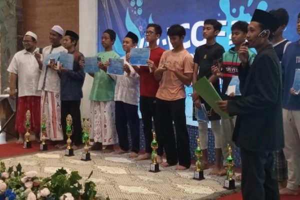 Santri SMPI Pesantren Leadership Primago Raih Juara Lomba Tahfidz MHQ KR-ICOF 2025